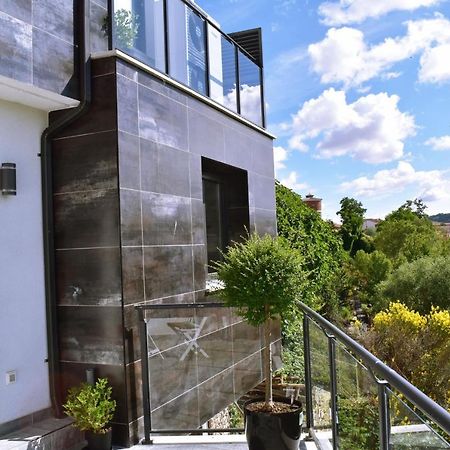 Albergue Hosting Duero Pesquera de Duero Zewnętrze zdjęcie