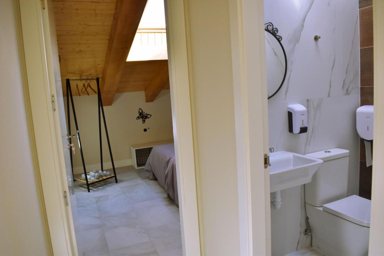 Albergue Hosting Duero Pesquera de Duero Zewnętrze zdjęcie